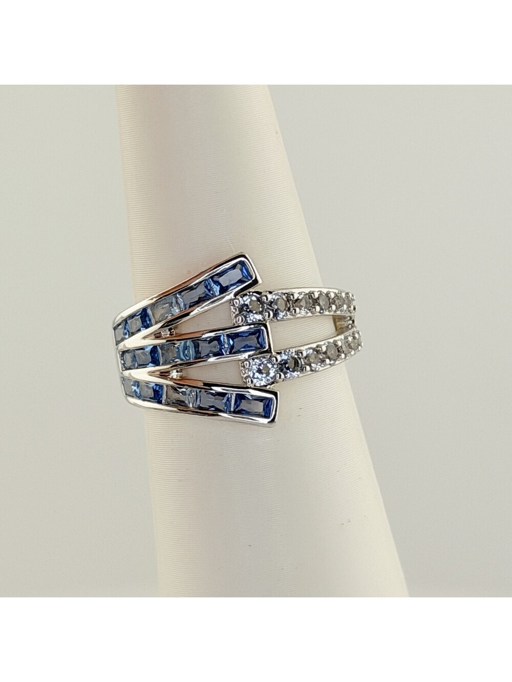 Bomb Party Ring Sz 7 "Woven From Longing" Aqua Blue Spinel on Rhodium RG54219